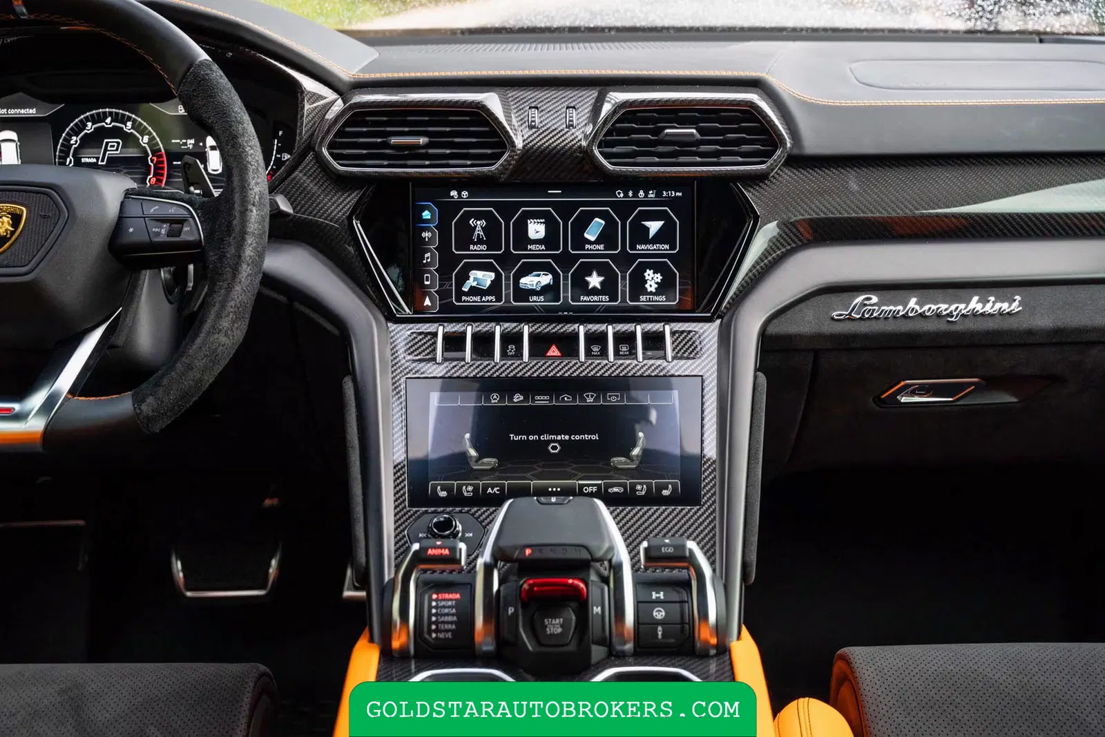 2022 Lamborghini Urus Pearl Capsule