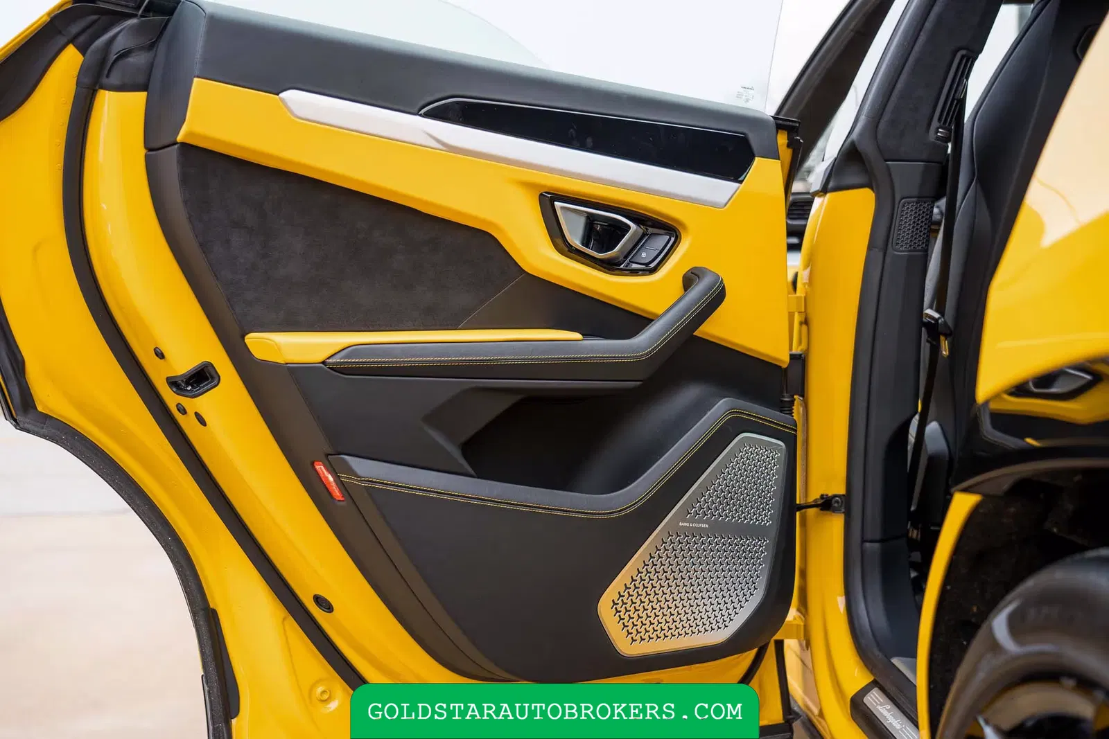 2020 Lamborghini Urus