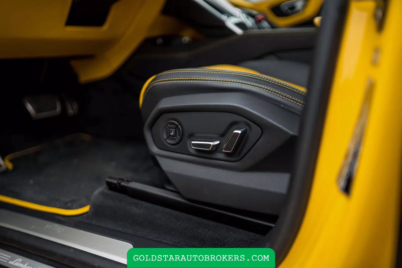 2020 Lamborghini Urus