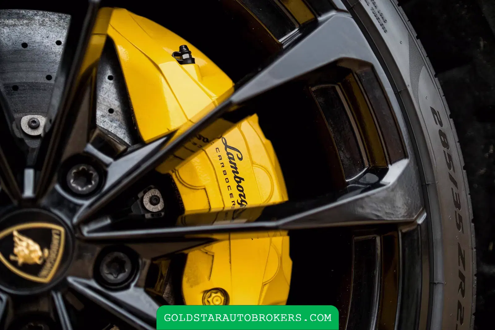 2020 Lamborghini Urus